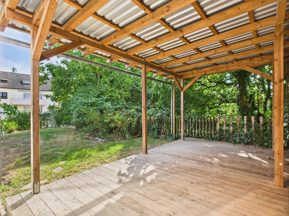 Thumbnail-Einfamilienhaus mit Garten, Innenhof und SchuppenScheune