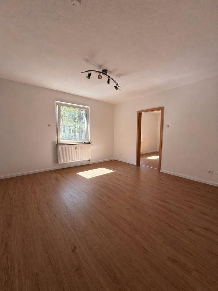 Thumbnail-Frisch renovierte 3-Zimmer-Wohnung, sofort Verfügbar!
