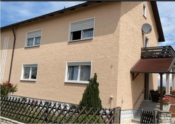 Thumbnail-3,5-Zimmer-Wohnung mit Garten - renoviert