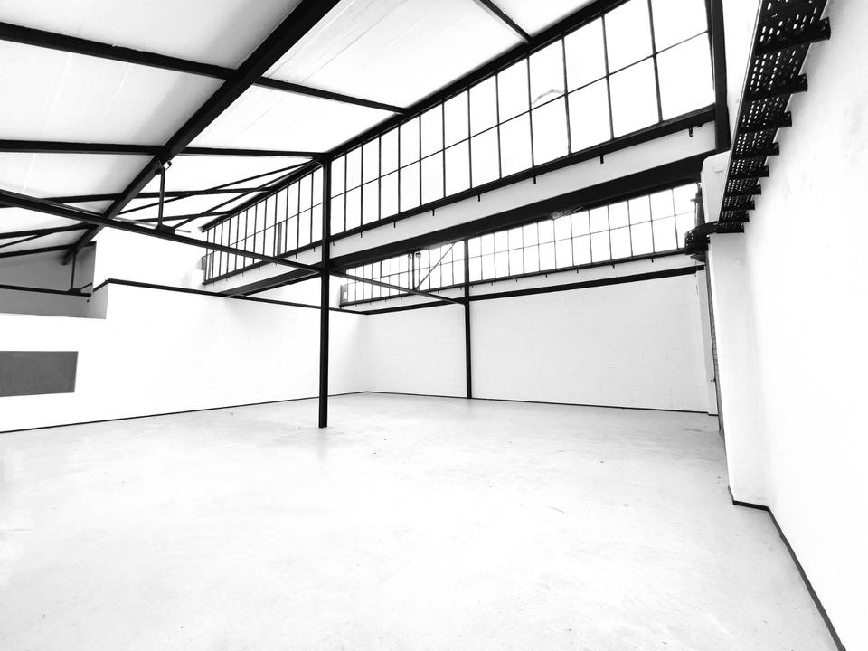 Thumbnail-LAGER - ebenerdig. 300 qm