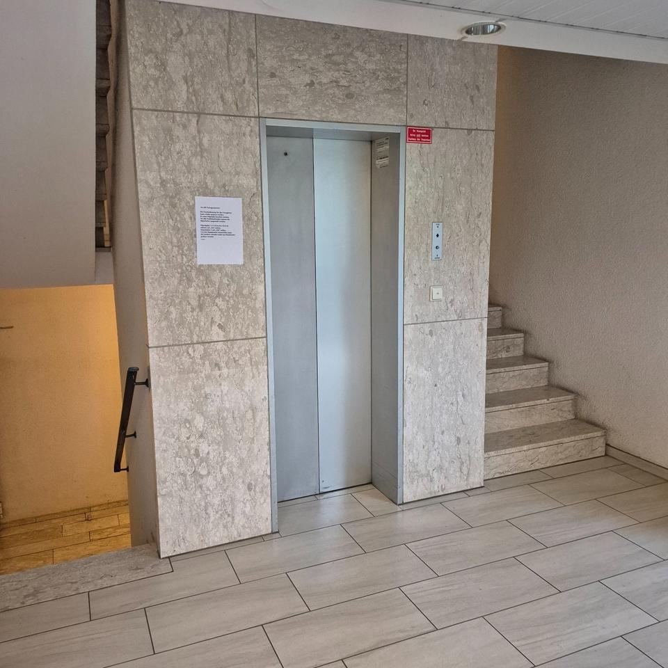 Thumbnail-4,5 Zimmer Wohnung (124qm) in D-Mörsenbroich zu vermieten