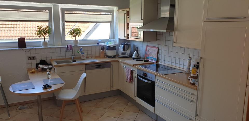 Thumbnail-3,5-Zimmer-Obergeschosswohnung mit Balkon