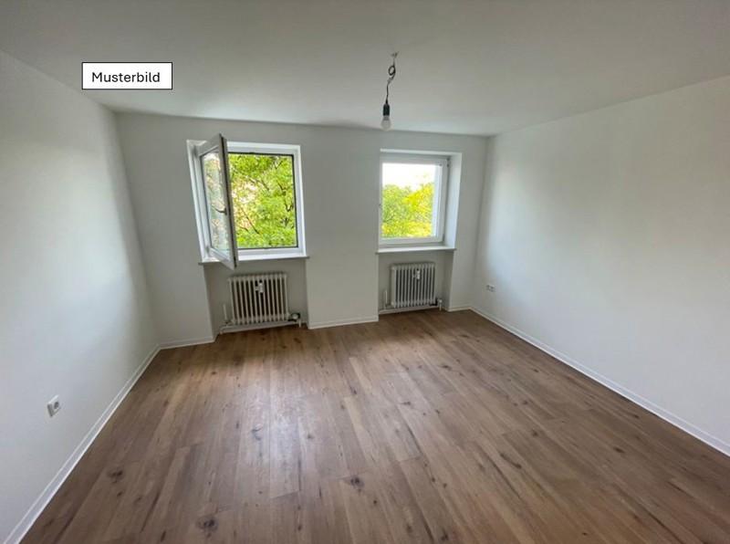 Thumbnail-Schöne Aussicht und ruhige Lage in Pasing, 2-Zimmer-Wohnung
