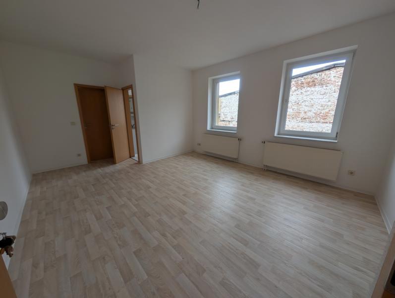 Thumbnail-O325W6 Kleine 2-Raum-Wohnung mit Tageslichtbad