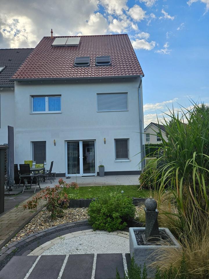 Thumbnail-Reihenhaus 209 qm, Grundstück 256 qm