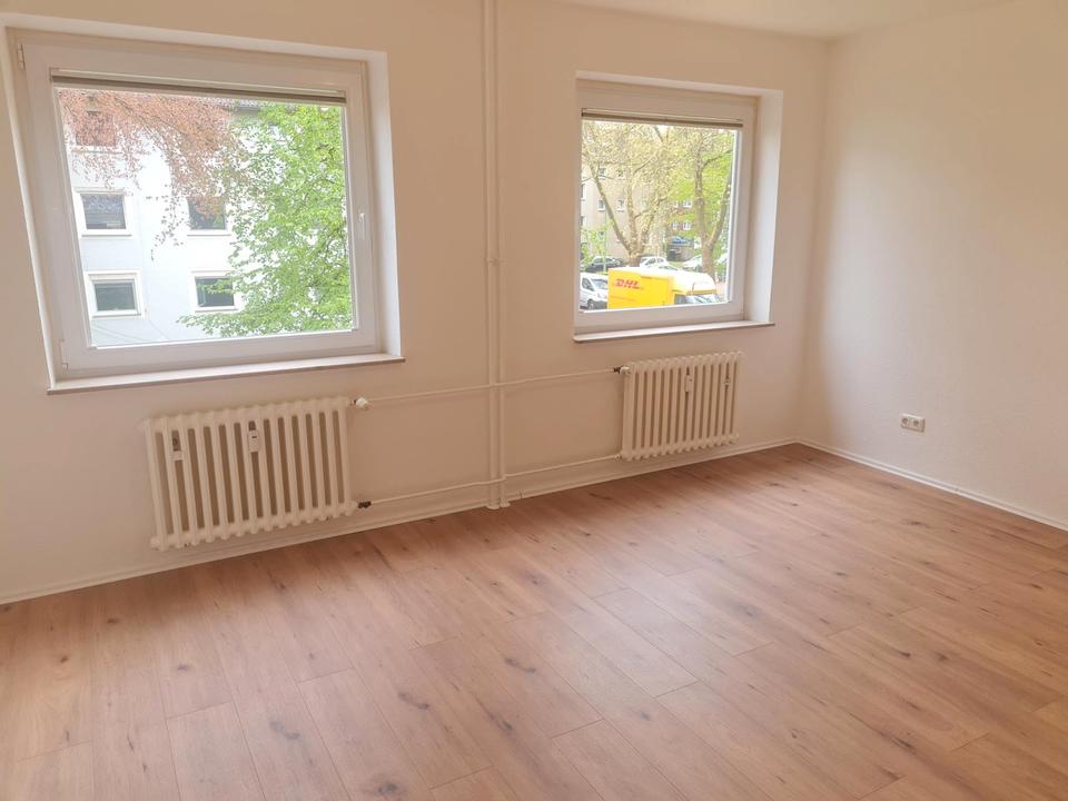 Thumbnail-Renoviertes Apartment im 1.Obergeschoss zu vermieten!