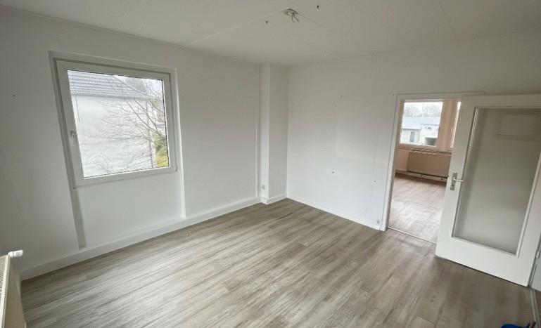 Thumbnail-Helle & bezugsfreie 2-Zimmer-Wohnung inkl. Küche im Mietpreis