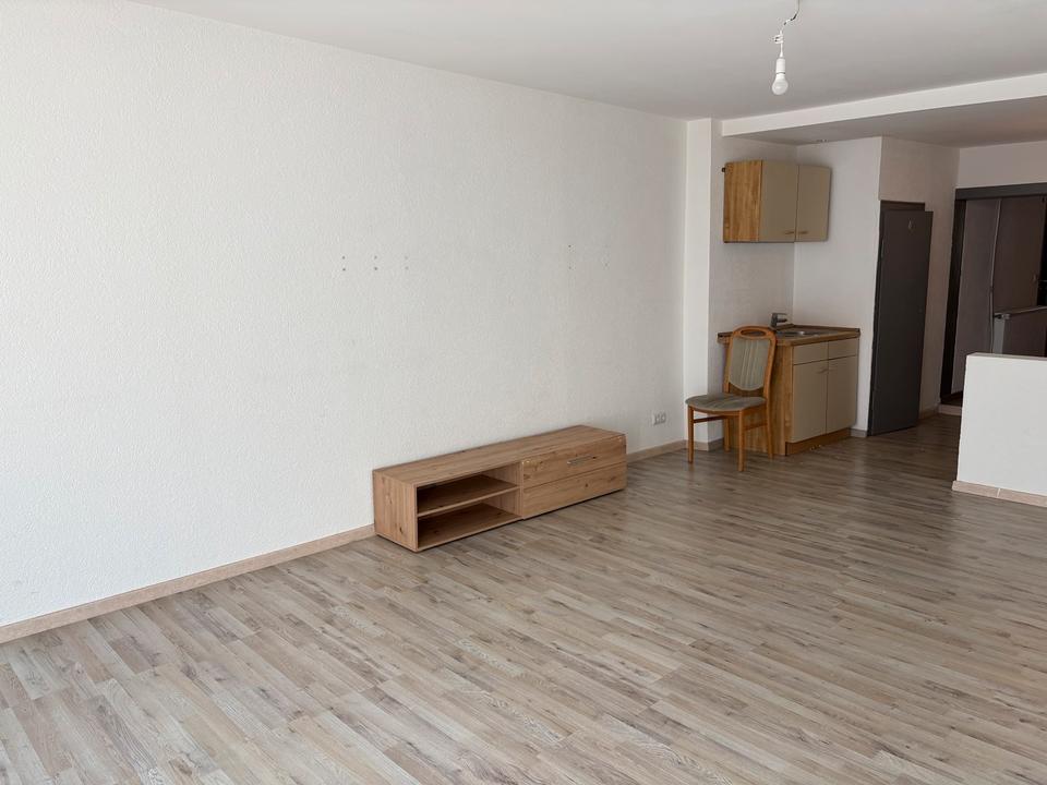 Thumbnail-Kernsanierte 2 ZKB Wohnung in zentraler Lage von Homberg (Efze)