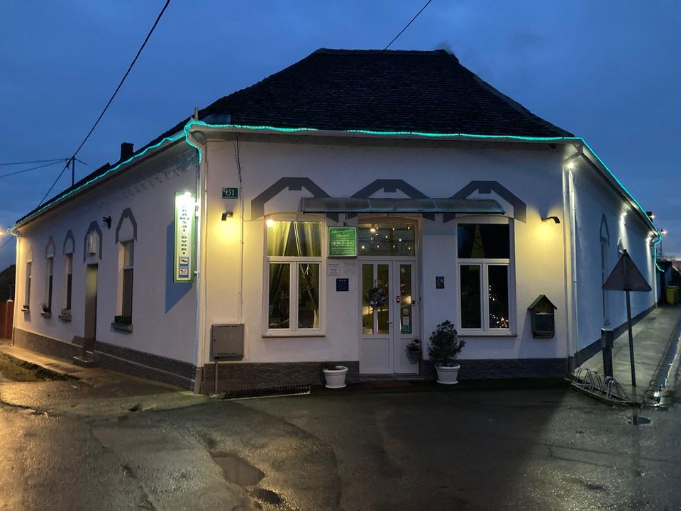 Thumbnail-Haus Pansion in Kroatischen Dorf Zmajevac von PRIVAT