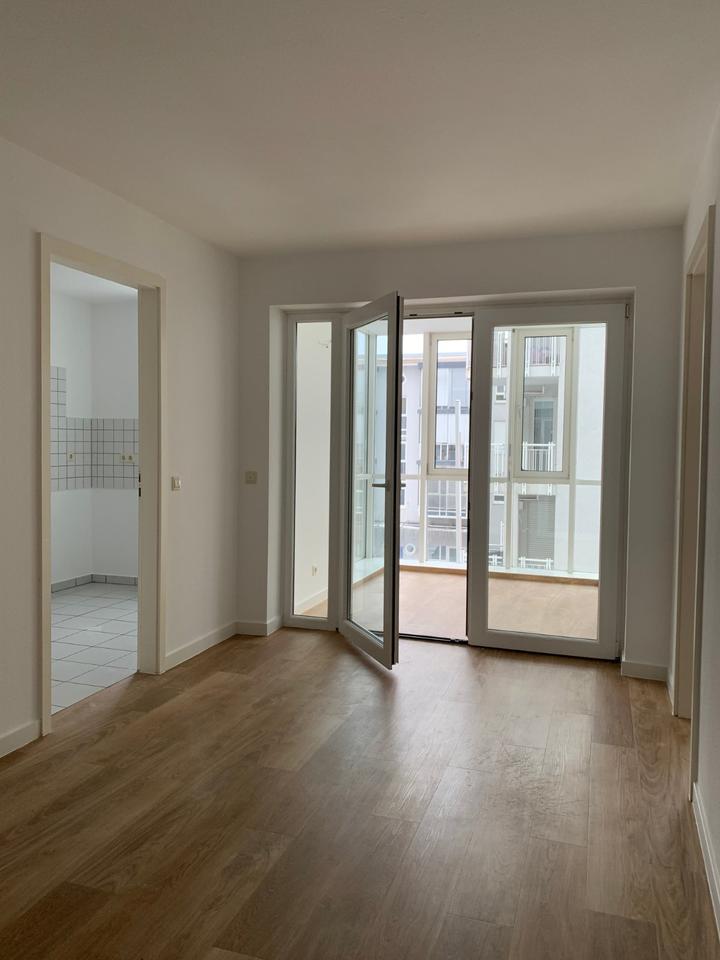 Thumbnail-gemütliche 2-Raum-WE m. *Wintergarten* in Erfurt (C 2.6)