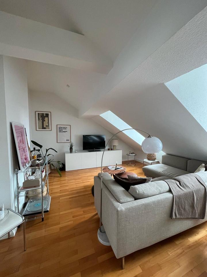 Thumbnail-Dachgeschosswohnung im Herzen von Saarbrücken