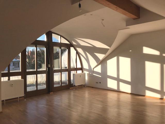 Thumbnail-*Wunderschöne 3-Zimmer-Wohnung mit Westbalkon in bester Lage Straubings*