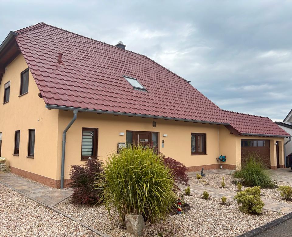 Thumbnail-Exklusives Einfamilienhaus mit Weitblick in Regulshausen bei I-O