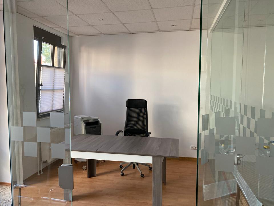 Thumbnail-Helles 10 m² Büro mit 247 Zugang Kaffee-Flatrate, Parkplatz in Berlin Adlershof