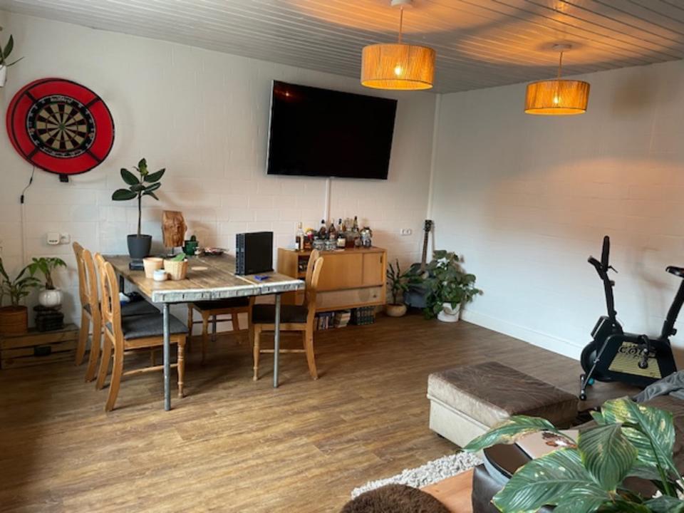 Thumbnail-Renovierte 2 Zimmerwohnung in Kiel mit überdachter Terrasse