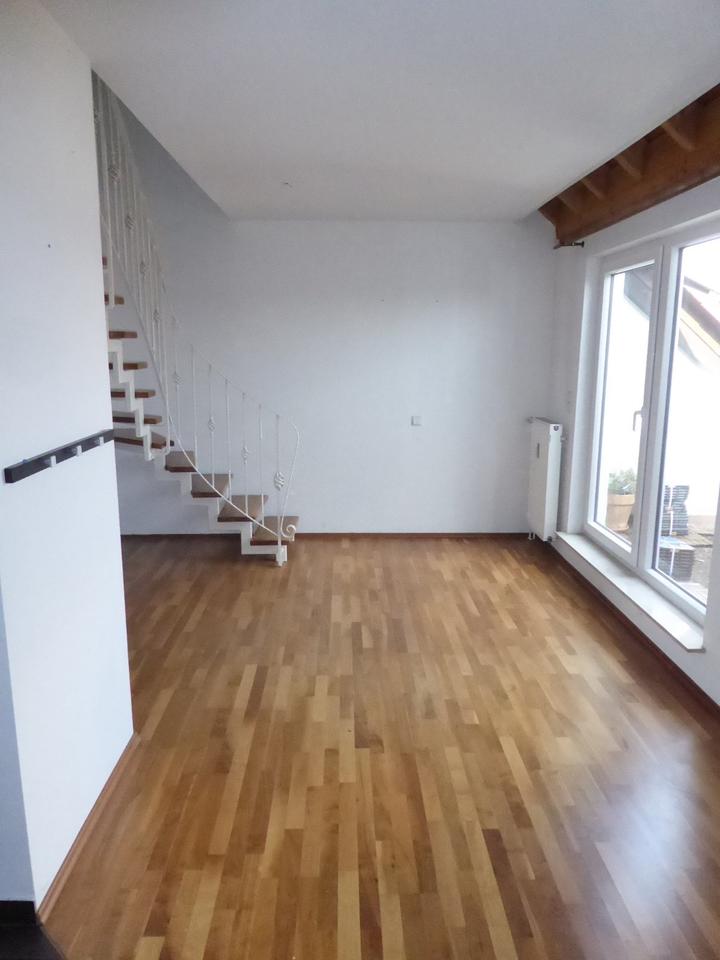 Thumbnail-gepflegte Maisonette-Wohnung mit Balkon und EBK in Uninähe