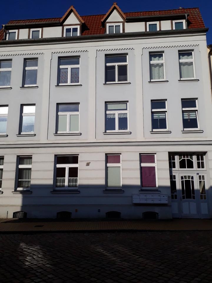 Thumbnail-2- Raumwohnung in der Schweriner Vorstadt von Güstrow zu vermieten