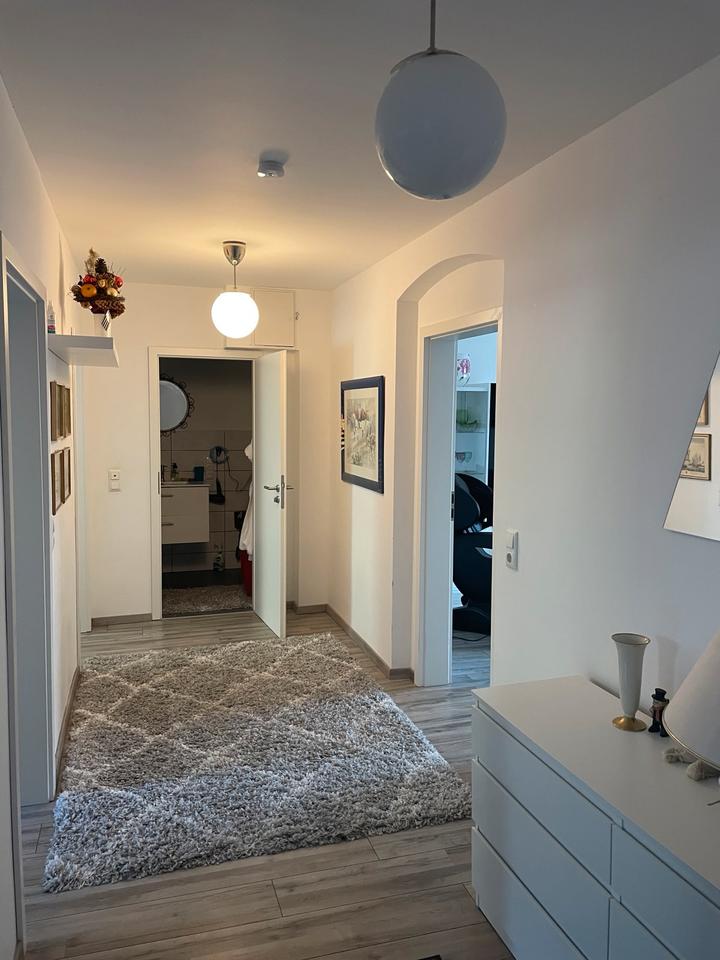 Thumbnail-Helle 2 Zimmerwohnung mit Balkon Kapitalanlage ohne Maklergebühr