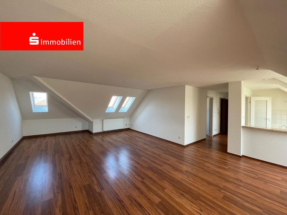 Thumbnail-Gemütliche Dachgeschoßwohnung - Zentral gelegen