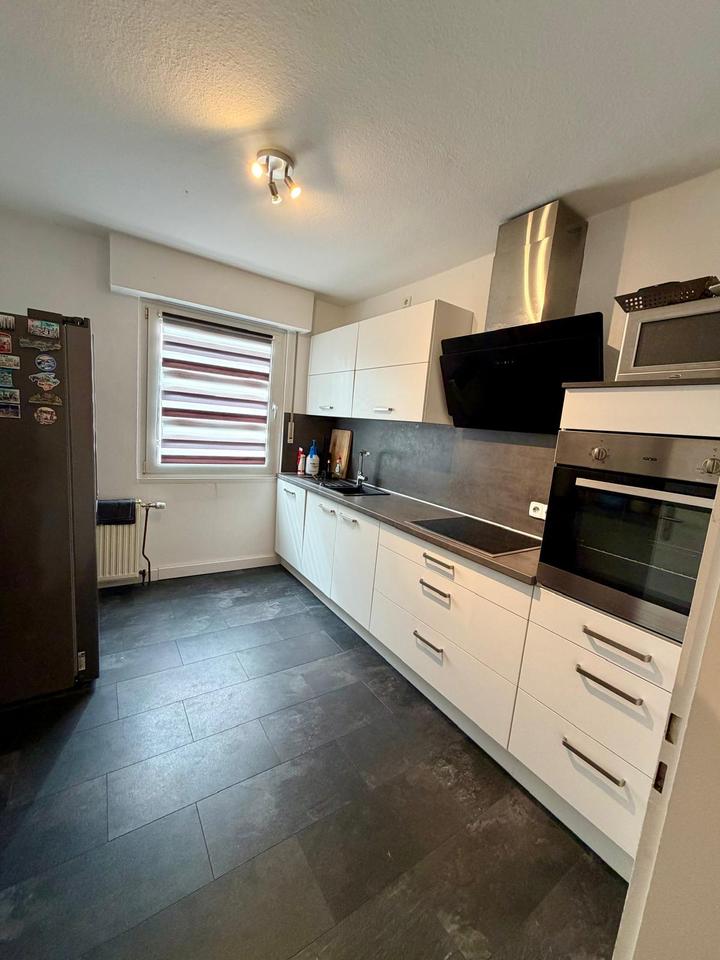 Thumbnail-Moderne möblierte Wohnung in sehr guter Lage am Stadtwald