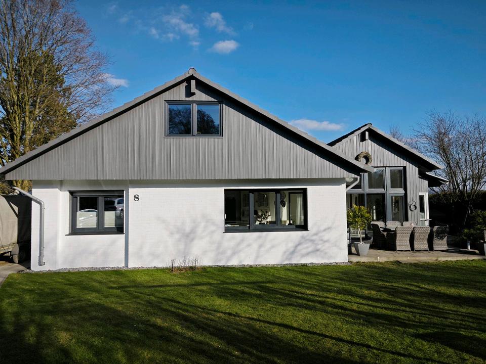 Thumbnail-Ein- bis Zweifamilienhaus mit großzügigem Wintergarten