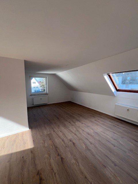 Thumbnail-Modern sanierte 4-Zimmer-Wohnung mit ca. 88 m² in zentraler Lage