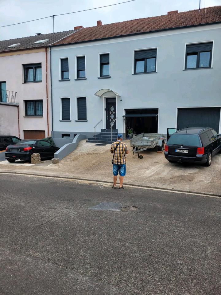 Thumbnail-1 Familienhaus mit Einliegerwohnung in Ensdorf