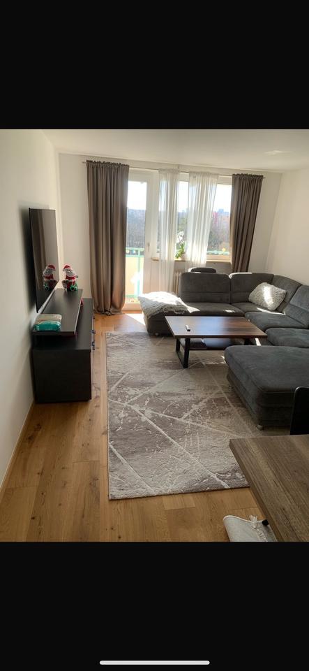 Thumbnail-Helle 2,5 Zimmer Wohnung in Perlach zu Vermieten