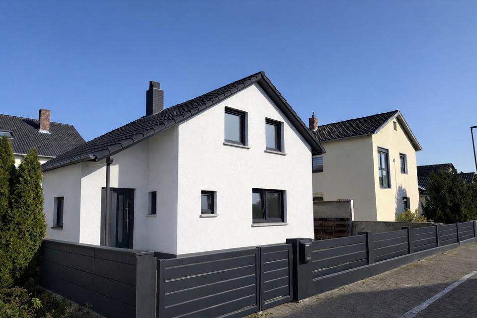 Thumbnail-Freistehendes 4 Zi Einfamilienhaus EFH mit Terrasse Wärmepumpe