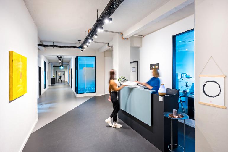 Thumbnail-Attraktives Funkwerk-Büro nahe Tempelhofer Hafen, möbliert & 247