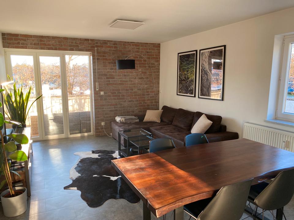 Thumbnail-3-Zimmer-Wohnung mit Balkon und EBK im Südosten - provisionsfrei