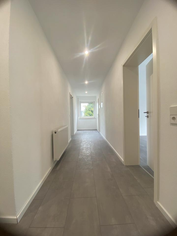 Thumbnail-** Große 3-Zimmer Wohnung in Rettenbach mit Garage **