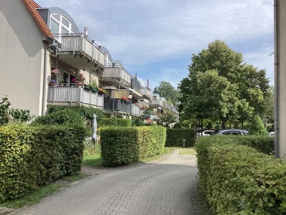 Thumbnail-Grundbuch statt SparbuchVermietet od. Eigennutzung zum Top-Preis