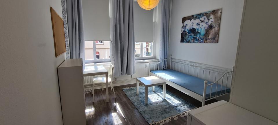 Thumbnail-Gemütliches Mini-Studio in OS-Wüste - zu Fuß zur Uni