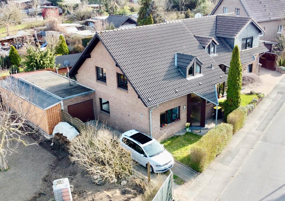 Thumbnail-Modern geschnittenes Einfamilienhaus für Familien provisionsfrei