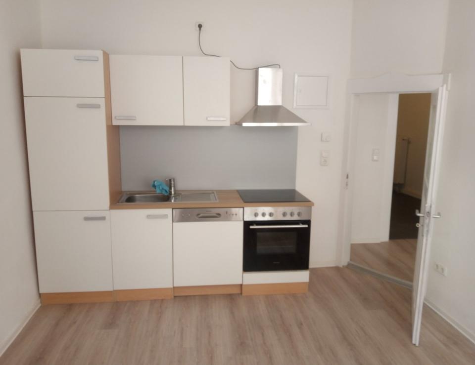 Thumbnail-1,5 Zimmer Wohnung mit Küche + Bad zu vermieten in Kirchenlamitz