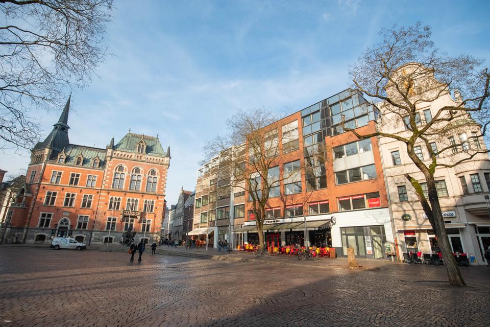 Thumbnail-Lichtdurchflutete Büroräume mit Blick auf den Lamberti-Markt in zentraler Innenstadtlage