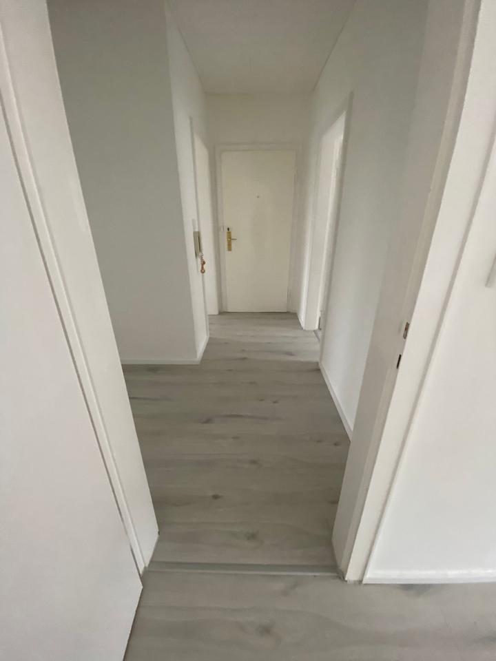 Thumbnail-3,5 Zimmer Wohnung (Untermeiderich) 530€ Kaltmiete AB SOFORT