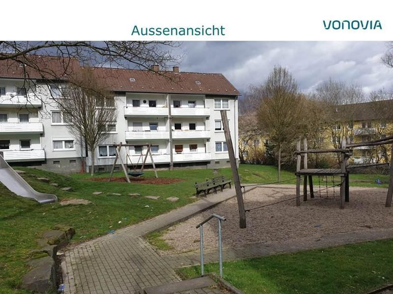 Thumbnail-Familien willkommen! 4-Zimmer Wohnung mit großem Balkon in ruhiger Lage