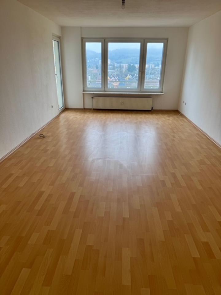 Thumbnail-Heppenheim - Wohnen, wo andere Urlaub machen! 2 ZKB, LOGGIA