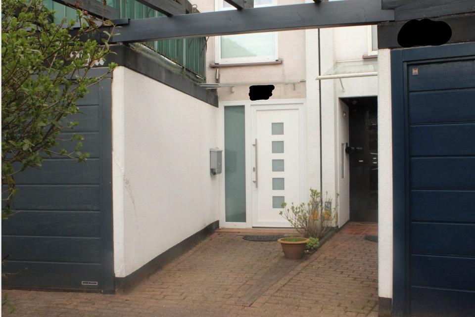 Thumbnail-Gepflegtes Reihenmittelhaus mit Garage, Garten & Kamin in Barop