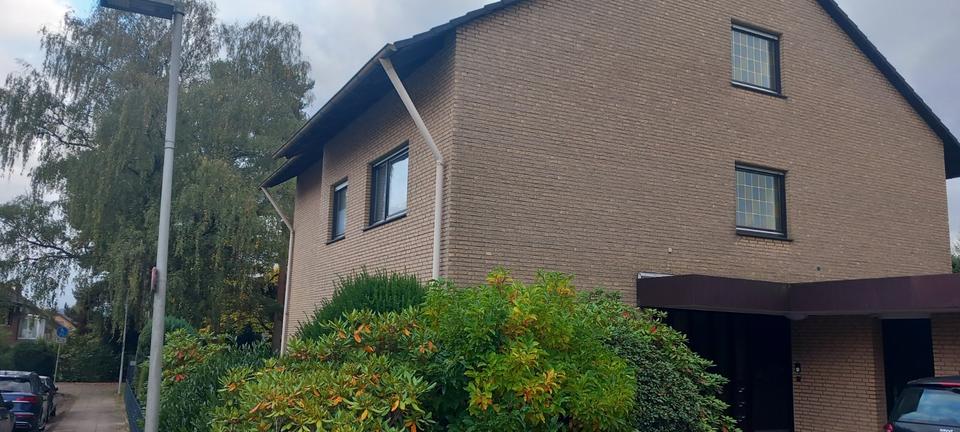 Thumbnail-Gemütliche Dachgeschoss-Wohnung in einem gepflegten 3-Fam.-Haus in Bielefeld