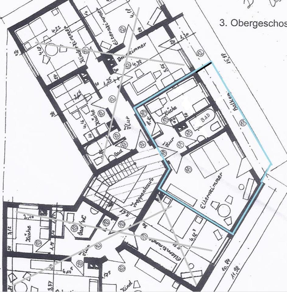 Thumbnail-1-ZKB, Balkon in LU-Friesenheim–gepflegtes Eckhaus am Ruthenplatz