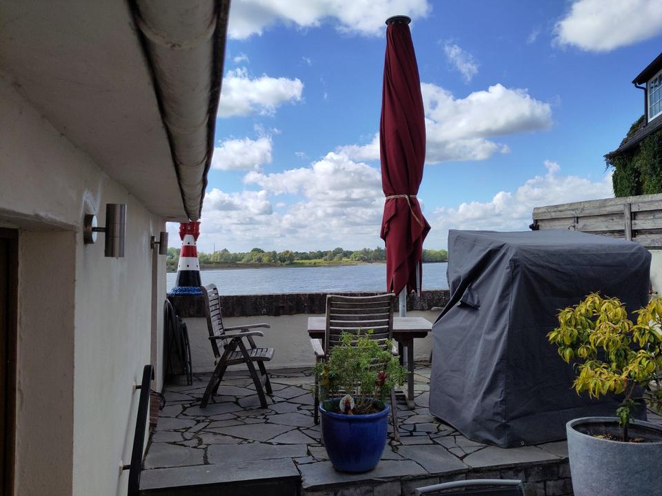 Thumbnail-Reihenhaus mit Rheinblick