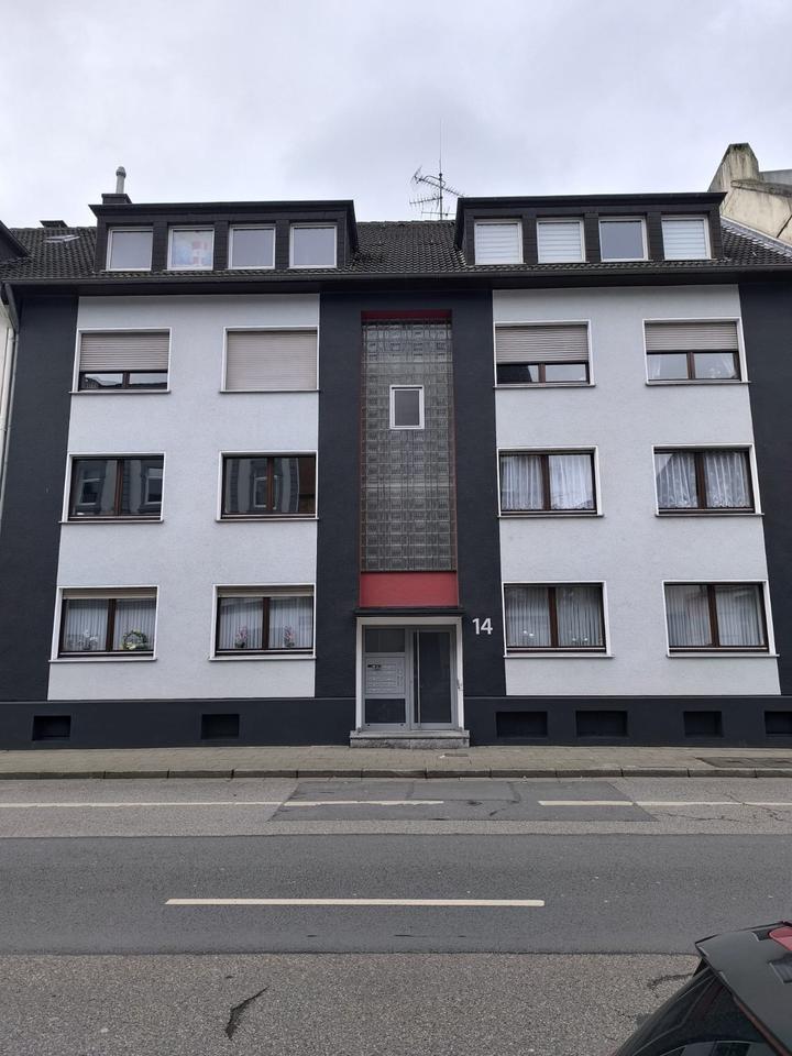 Thumbnail-Großzügige,frisch renovierte Wohnung mit Terrasse in Essen-Steele