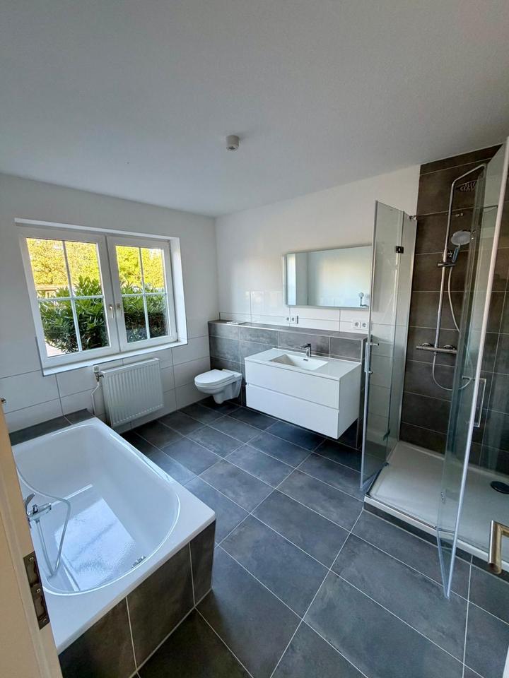 Thumbnail-Maisonette-Wohnung mit Reihenhaus-Charakter, Terrasse & Balkon