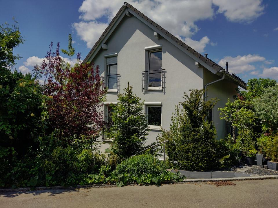 Thumbnail-Sonniges Einfamilienhaus