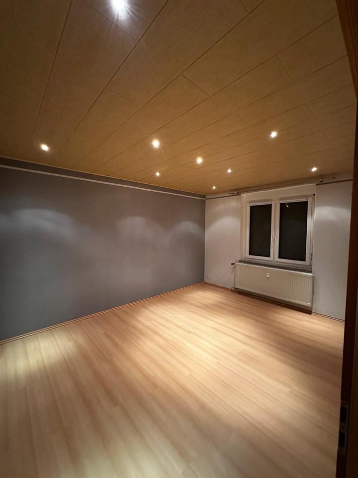 Thumbnail-Helle 1-Zimmer-Wohnung mit Einbauküche (28 m²)