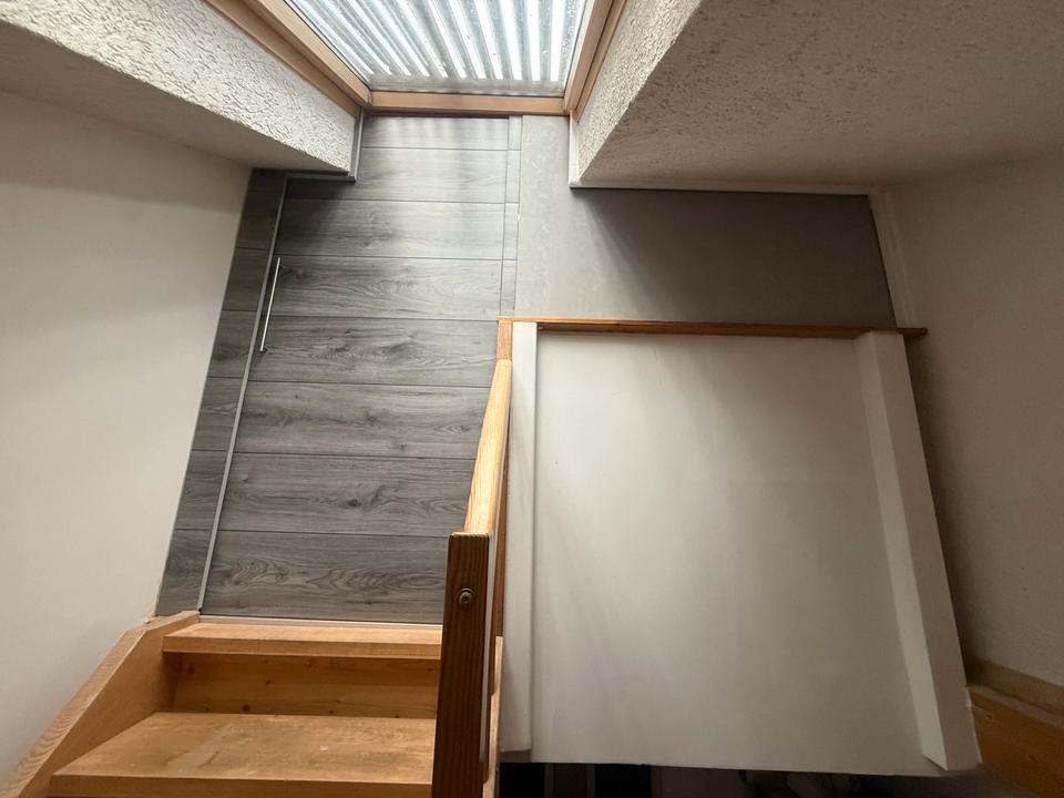 Thumbnail-2 Zimmer Lichtdürchfluchtete DG Wohnung. Sternenfels .