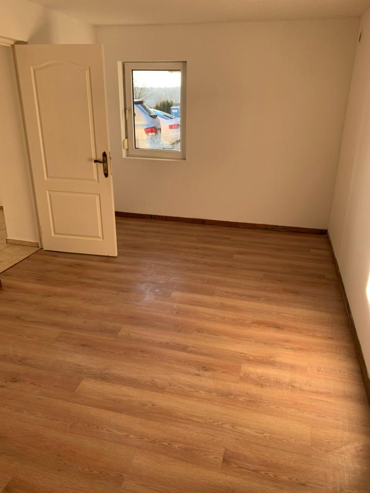 Thumbnail-2-Zimmer Küche Bad in Auersmacher